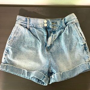 American eagle high waisted mom jean shorts